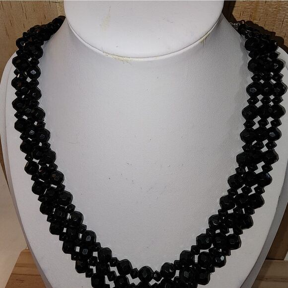 Germany Vintage Black Beaded Necklace 14"+3" - Picture 3 of 6